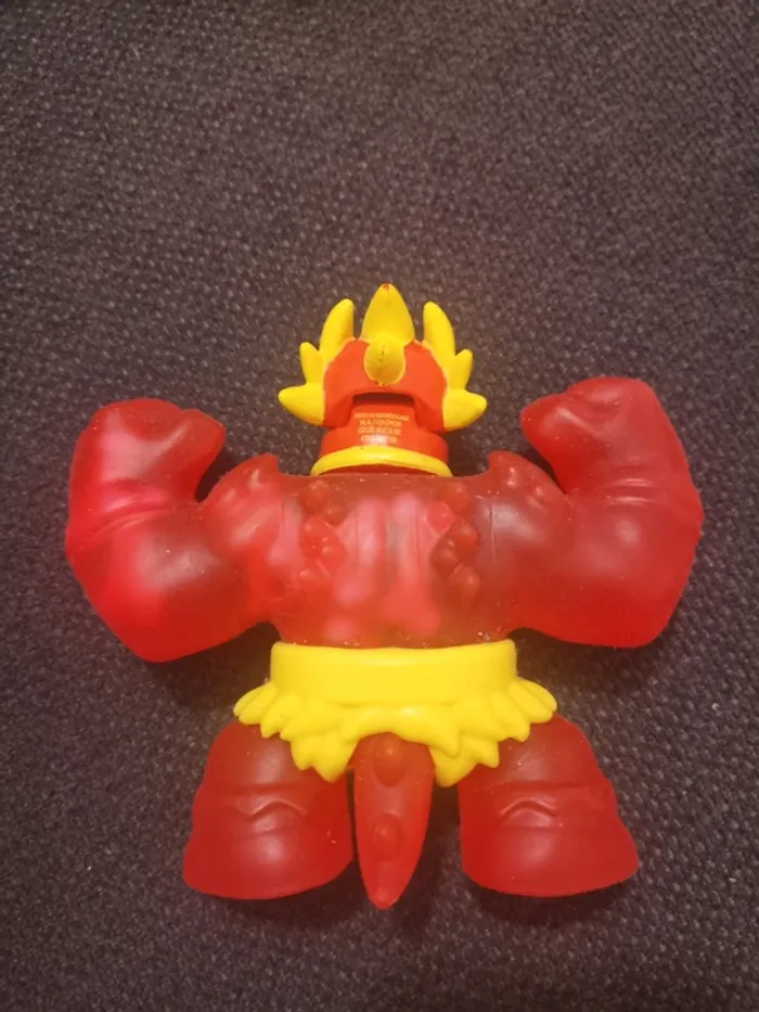 Goo jit zu Dino power rouge - photo numéro 3
