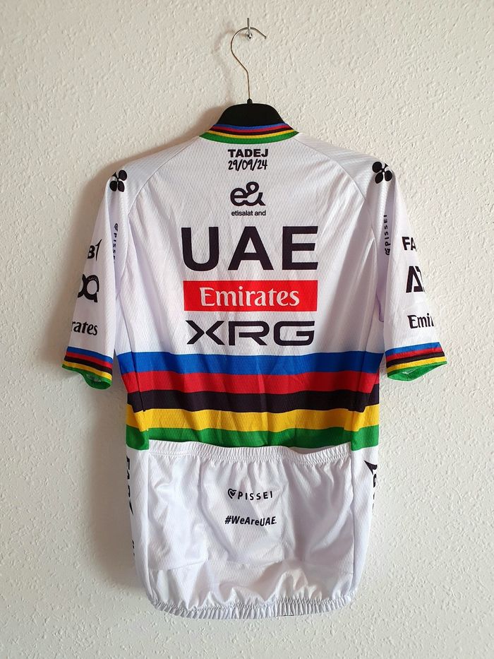 Maillot cyclisme 2025 taille L UAE Team Emirates - photo numéro 2