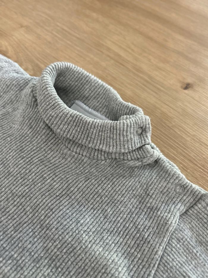 Pull col roulé gris côtelé - photo numéro 2