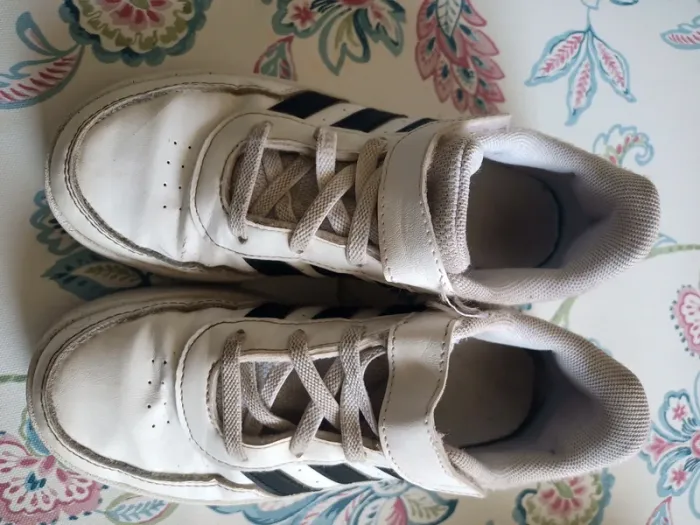 Lot 2 paires de chaussures Nike et adidas - photo numéro 7