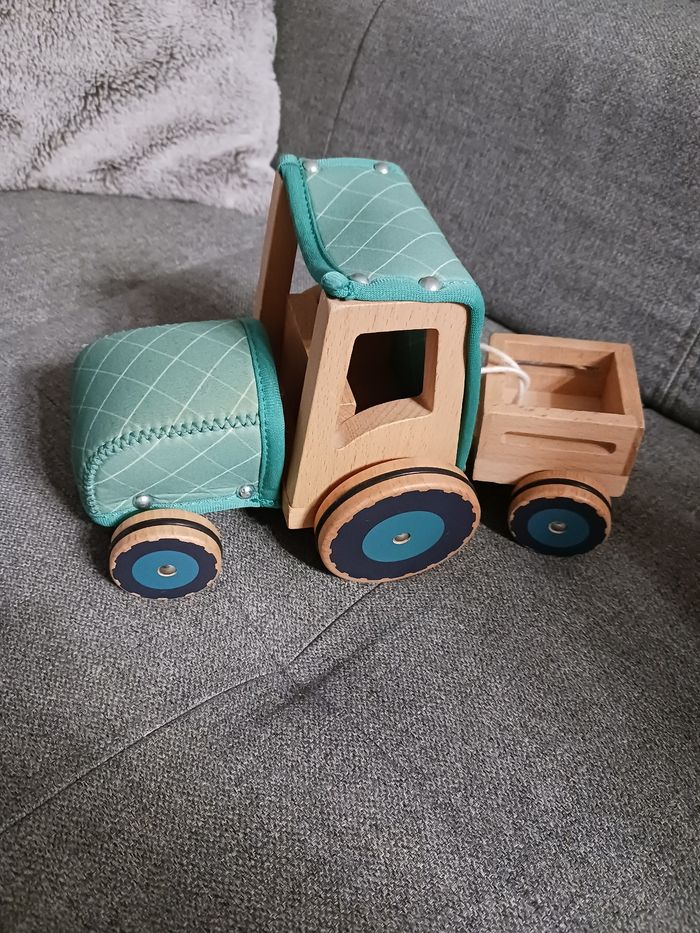 Tracteur bois Lilliputiens