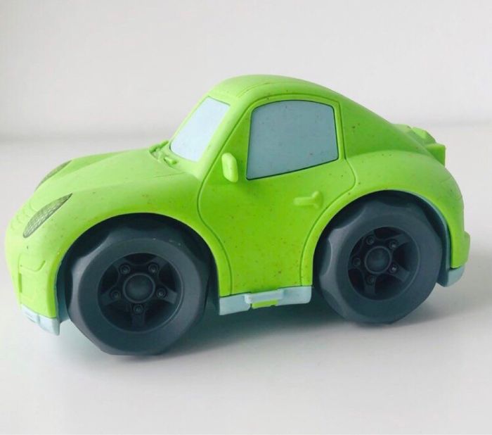 Voiture verte Biotruck - photo numéro 2