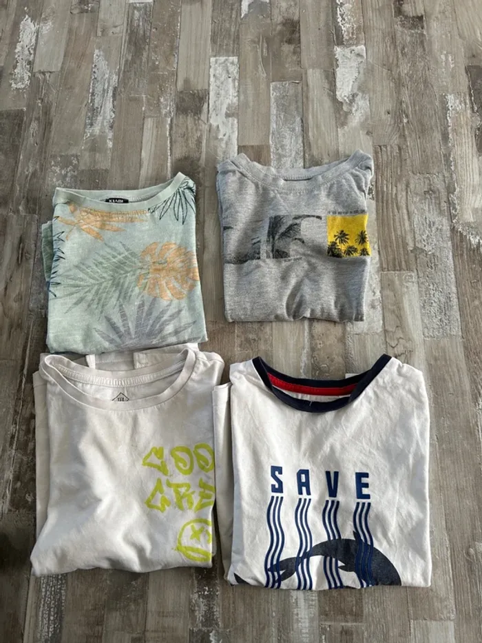 Lot 4 tee-shirts 6 ans