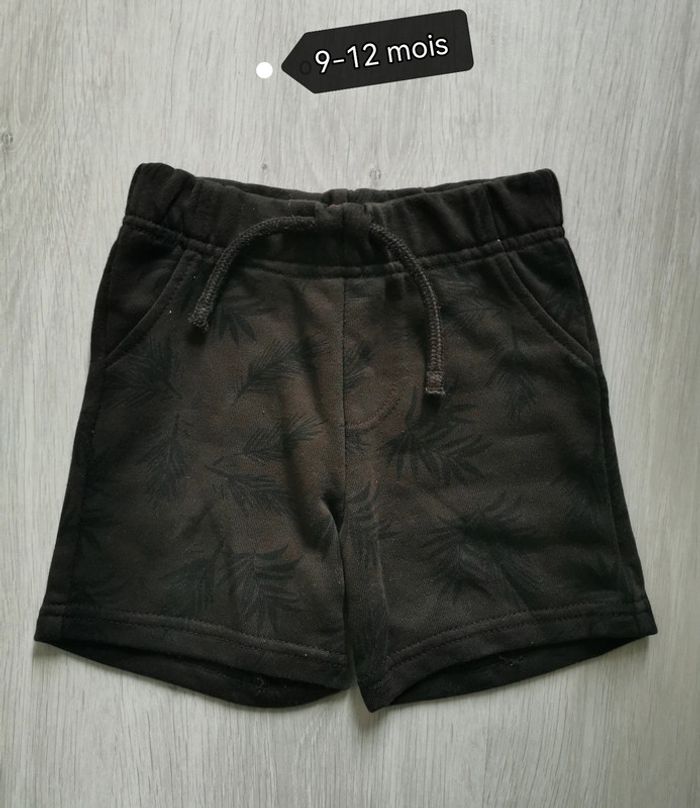 Short garçon 9-12 mois