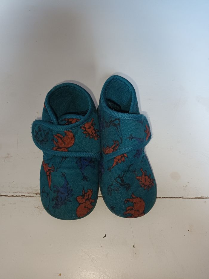 Chaussons dinosaures