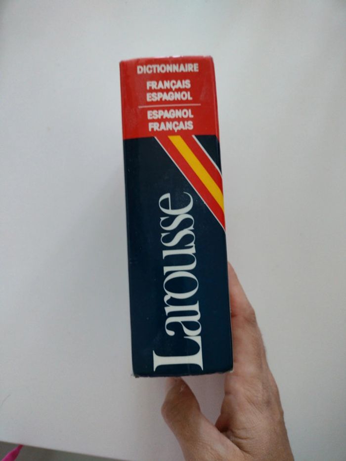 L2 Larousse Français Espagnol - photo numéro 2