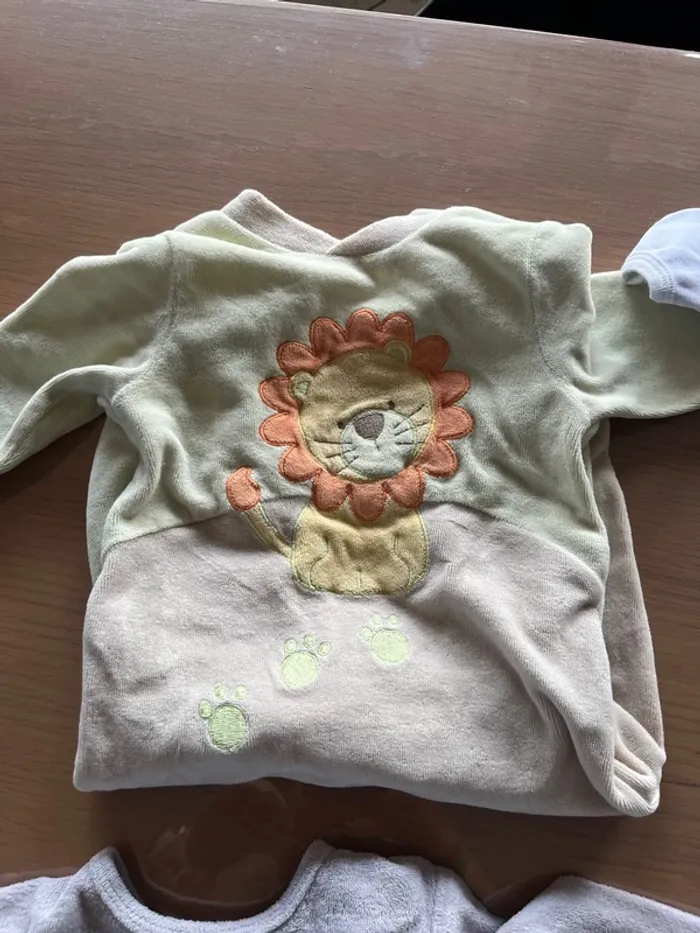 Lot de 5 pyjama, velours garçon 6 mois hivers - photo numéro 3