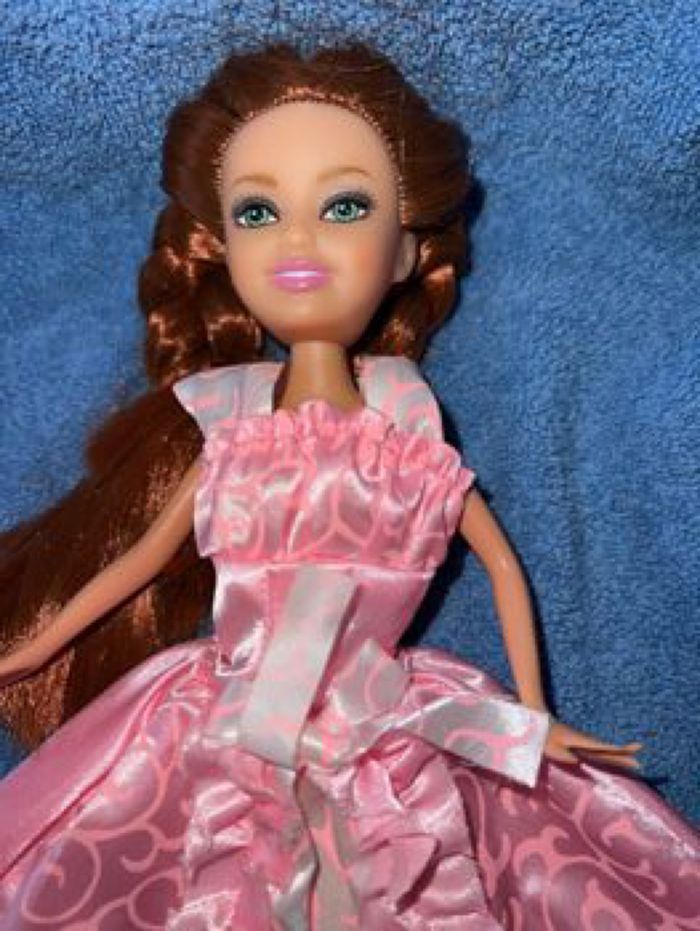 Poupée princesse rose - photo numéro 2