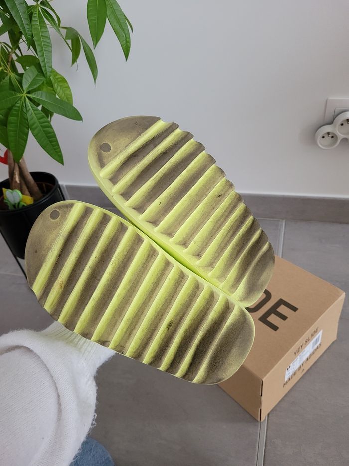 Yeezy slide femme - photo numéro 5