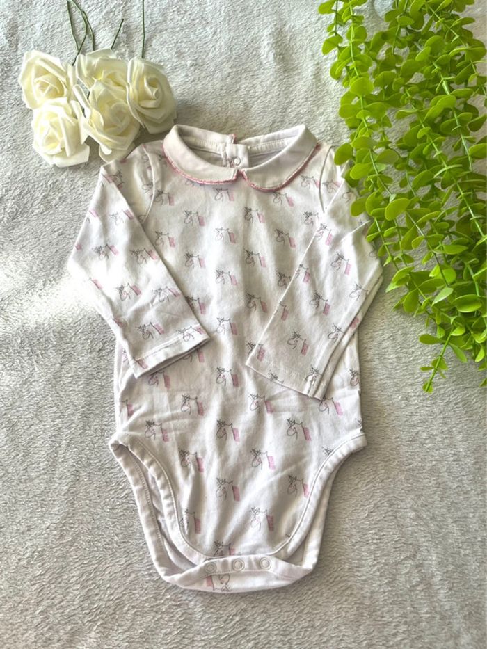 Très beau bodies pour bébé fille