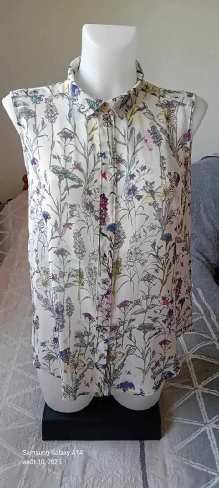 Blouse longue  sans manches assymetrique semitransparente motif fleurs femme 42 h&m - photo numéro 4