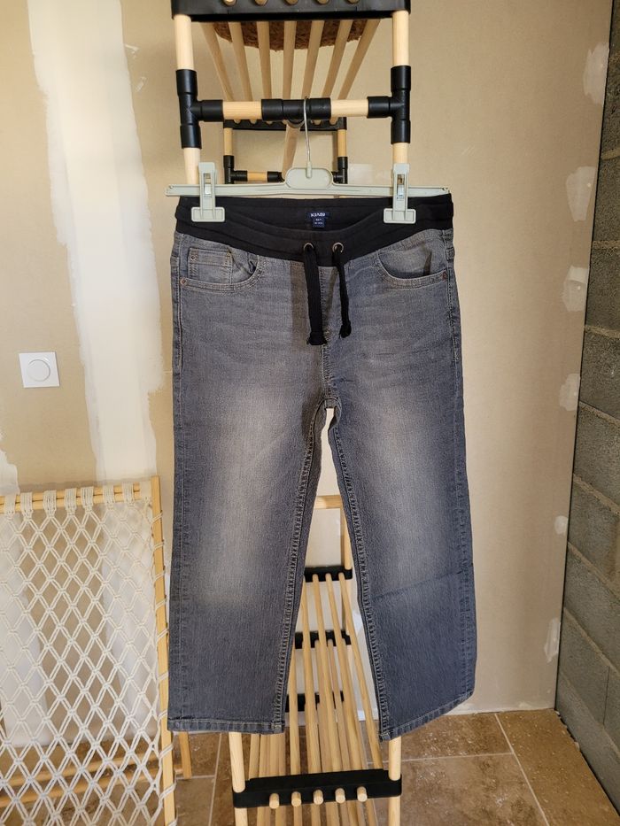 Jeans gris 8 ans neuf