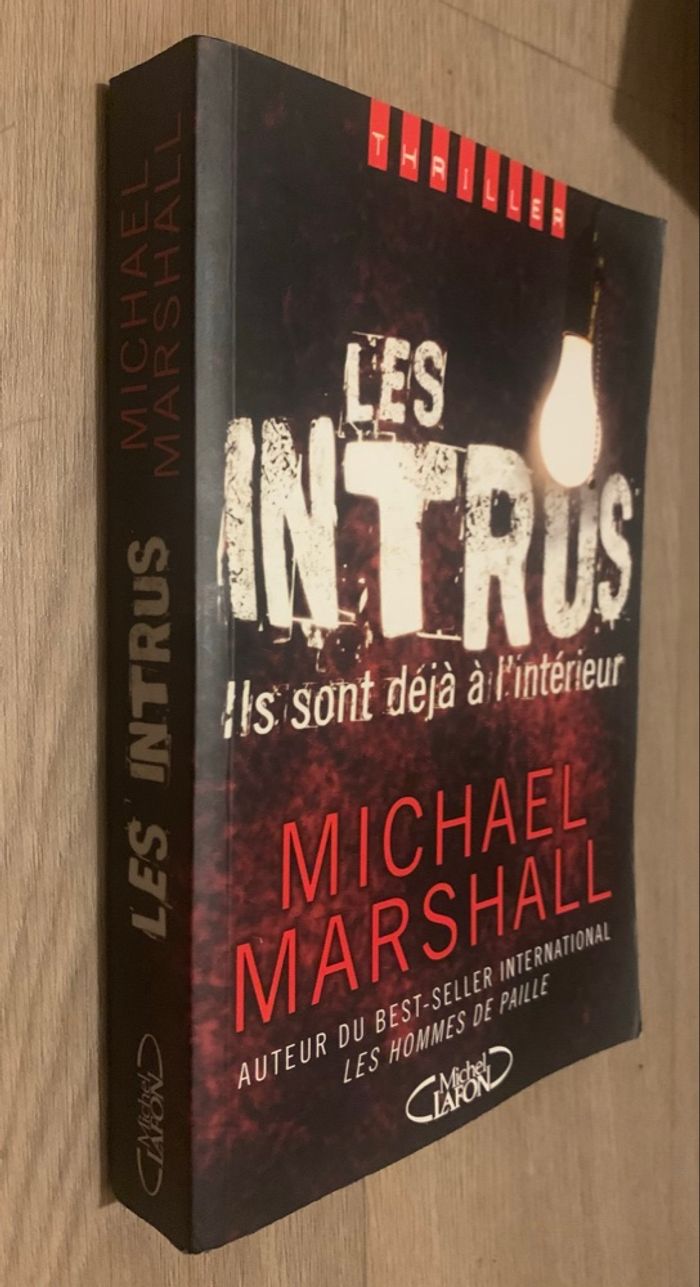 Les intrus ils sont déja à l’intérieur michael marschall grand livre Michel lafon - photo numéro 2