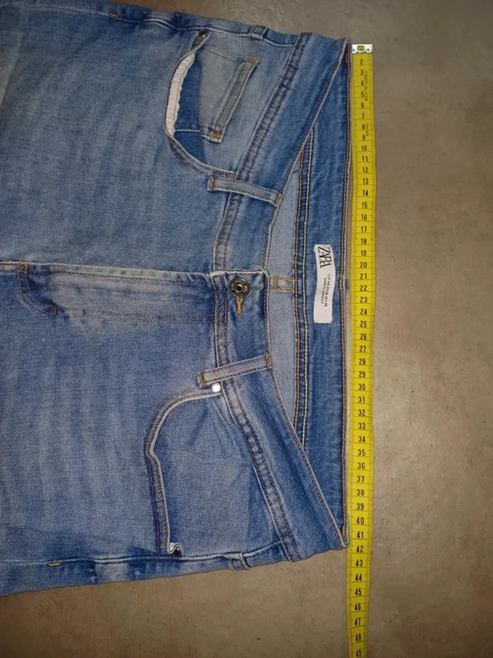Jeans slim  Zara - photo numéro 9