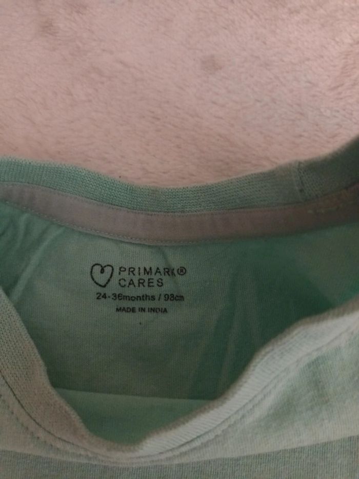 T shirt 3 ans - photo numéro 2