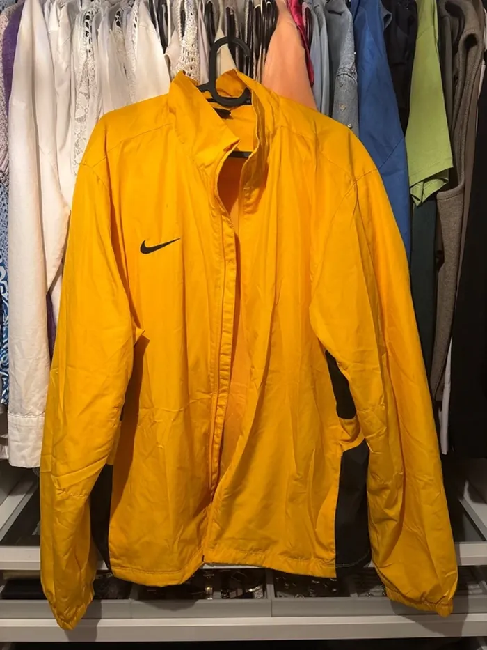 Veste Nike jaune