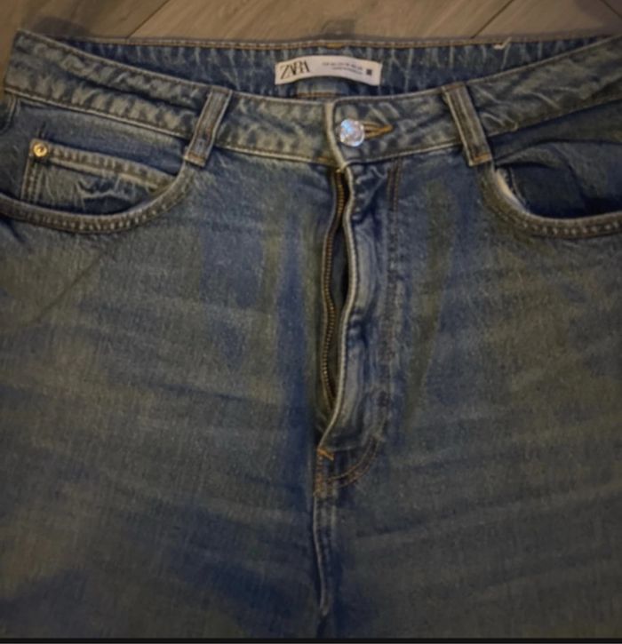 Jean MOM Zara femme taille 42 - photo numéro 2