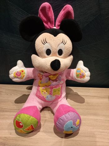 Peluche interactive Minie