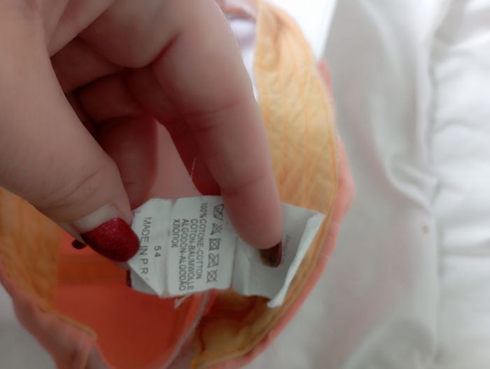 Casquette Violetta 54 cm 1€ - photo numéro 2