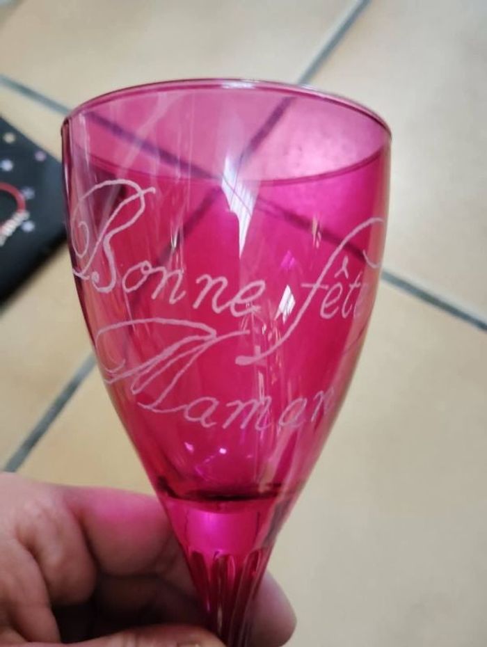 Verre gravé bonne fête maman neuf