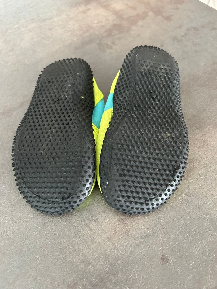 Chaussons aquatiques  24 - photo numéro 2