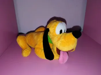 Peluche doudou Mini Pluto Disney Store 2016 chien jaune couché 20 cm