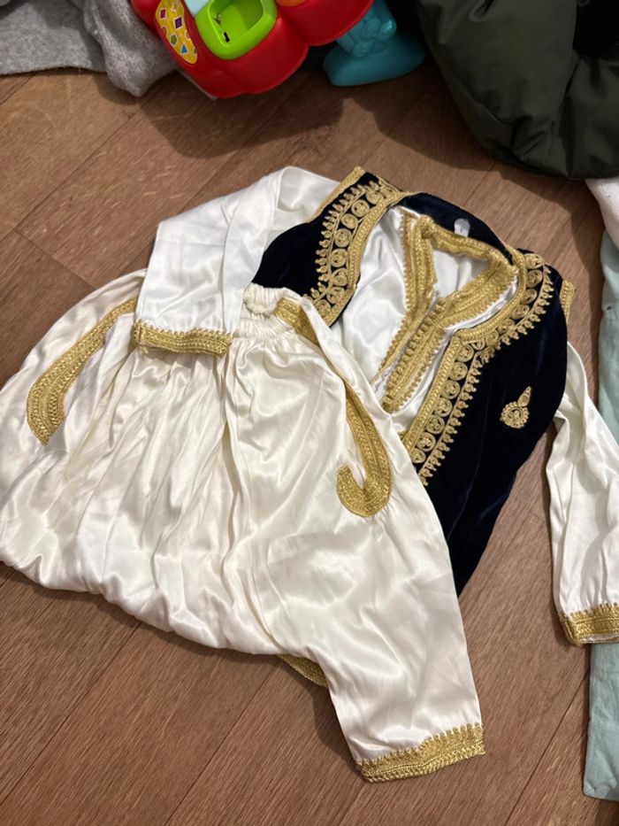 Ensemble traditionnele