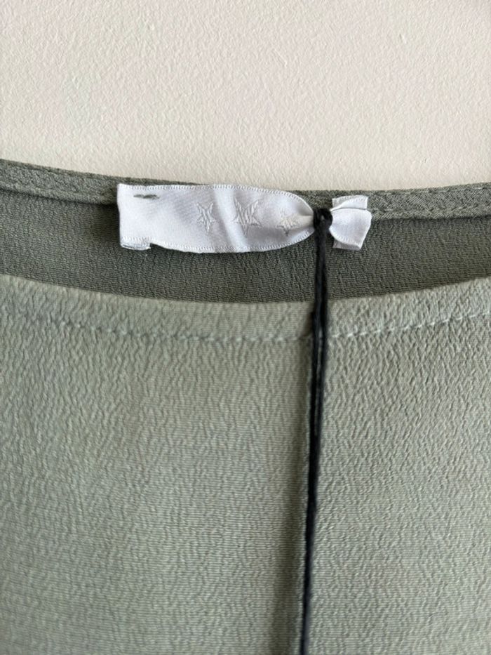 Robe kaki neuve - photo numéro 3
