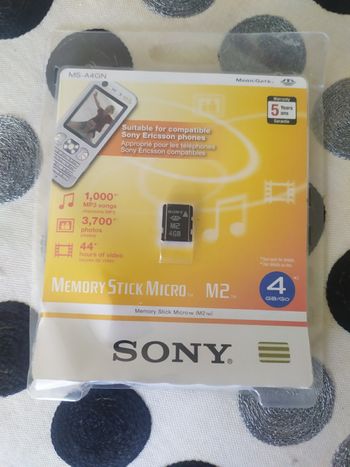 Carte mémoire Sony 4go