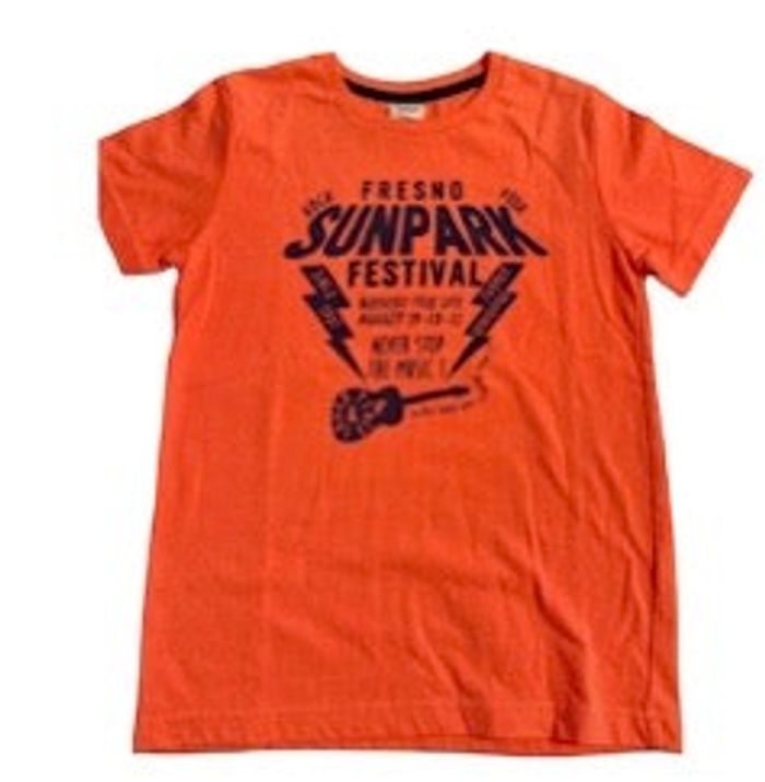 T shirt 8 ans tape à l’œil