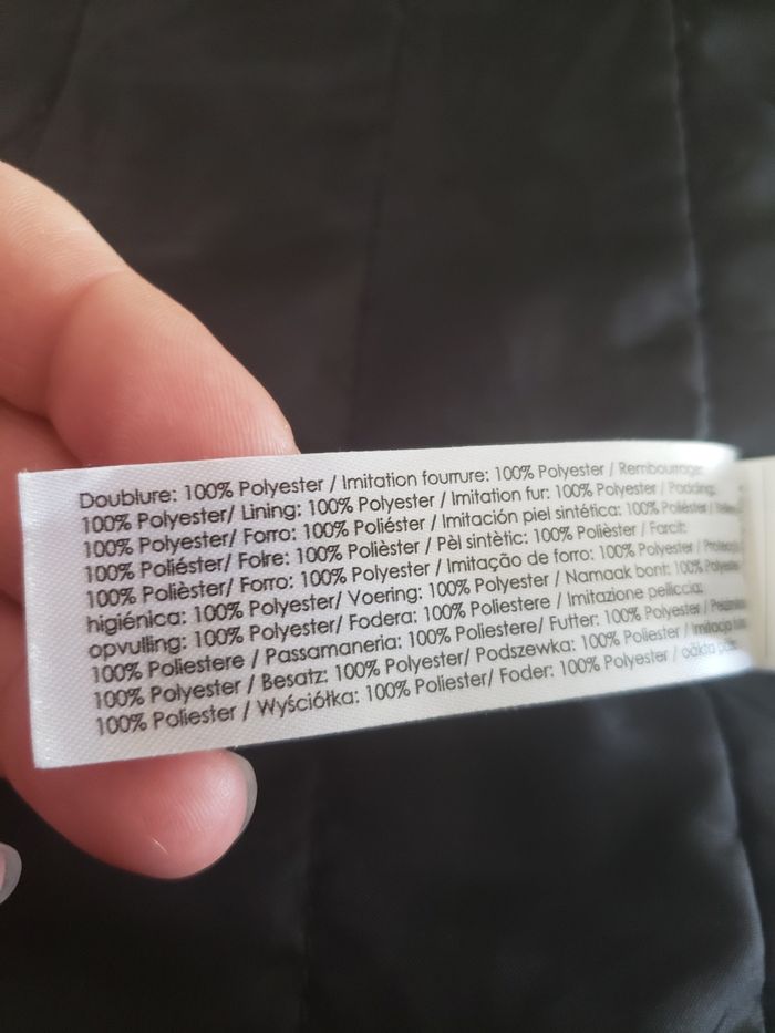 Veste à capuche sans manches noire fausse fourrure - photo numéro 4