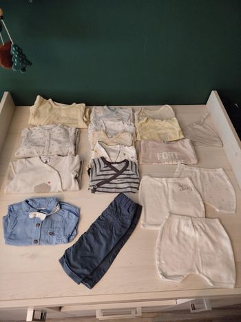 Lot garçon taille 1 mois