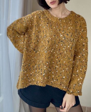 Pull moutarde taille M très bon état