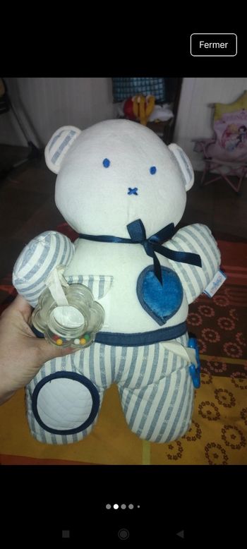 Très belle ourson bébé comfort j,9