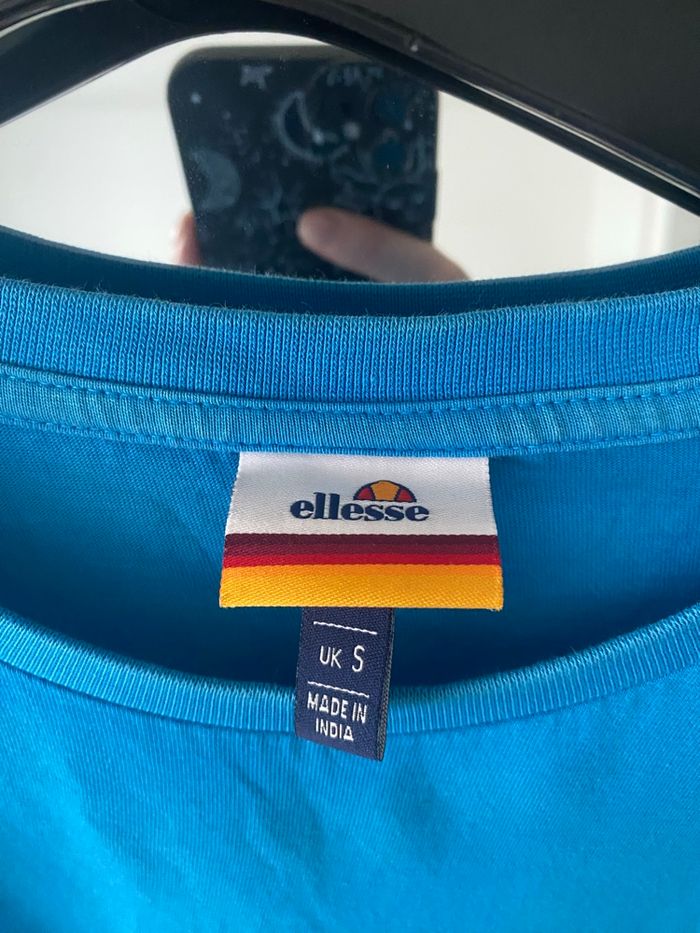 Tshirt Ellesse neuf - photo numéro 2
