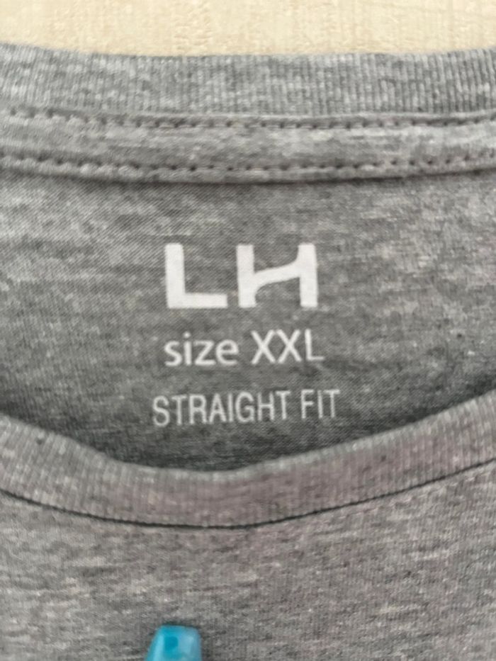 T-shirt gris - photo numéro 3