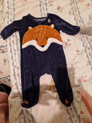 Lot pyjamas ou séparé