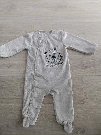 Pyjama bébé