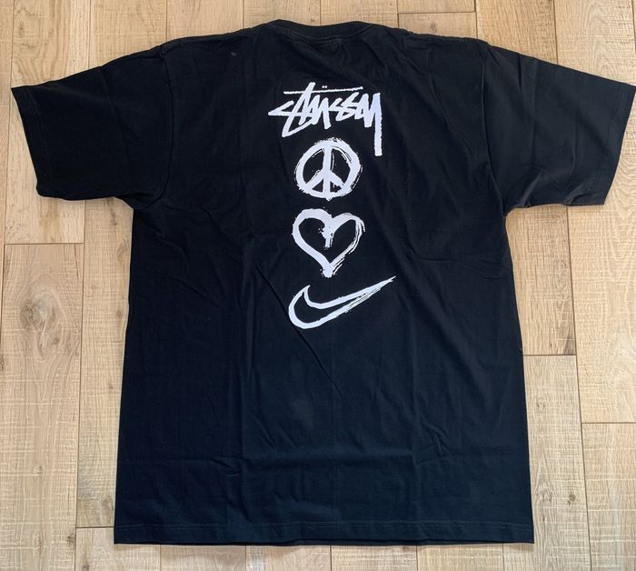 T-shirt Stüssy Nike noir - photo numéro 2