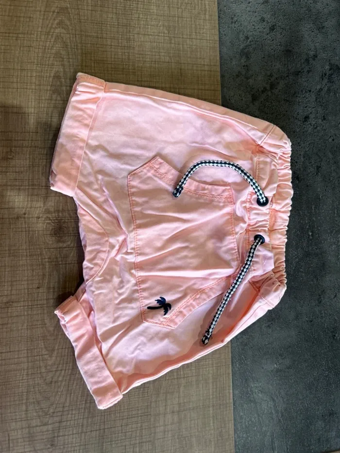 Short bébé