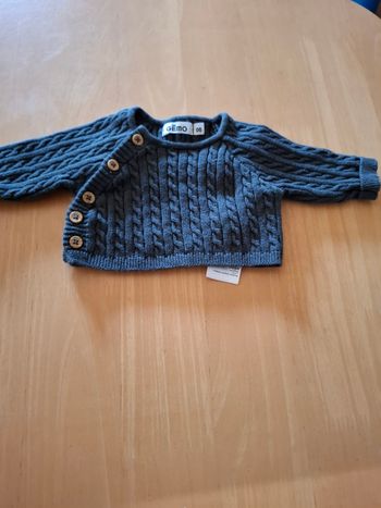 Brassière de laine GEMO 
