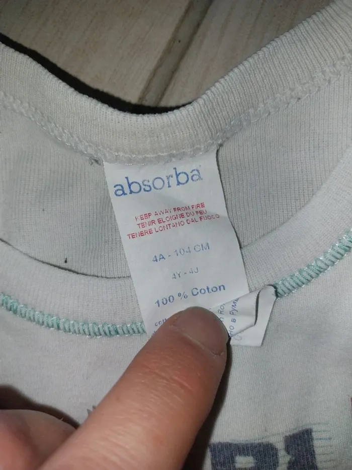 Lot de 5 maillot de corp sans manche 4 ans - photo numéro 3
