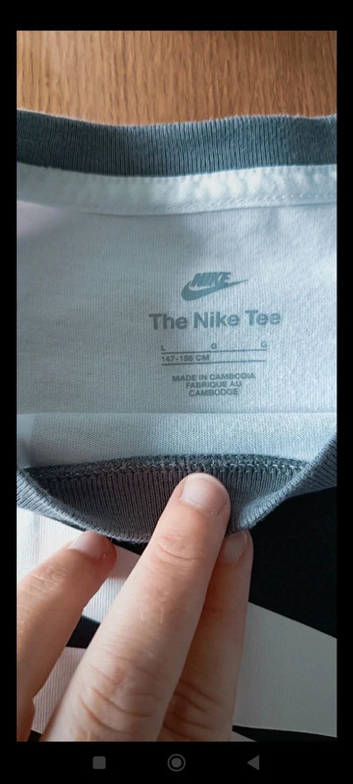 T-shirt nike en 14 ans - photo numéro 2