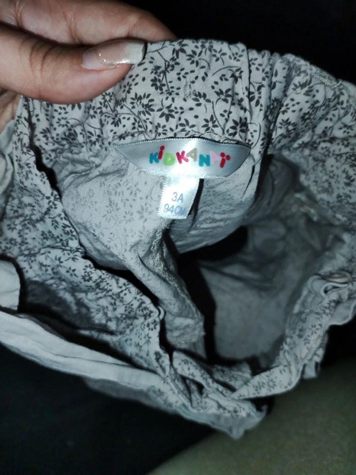 Jupe grise - photo numéro 2