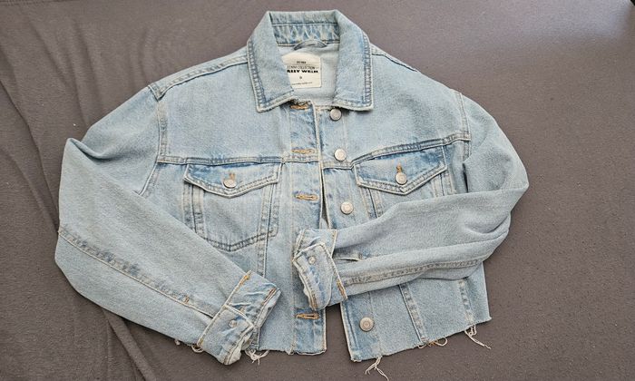 Veste en jean bleu ciel délavée très bon état - photo numéro 6