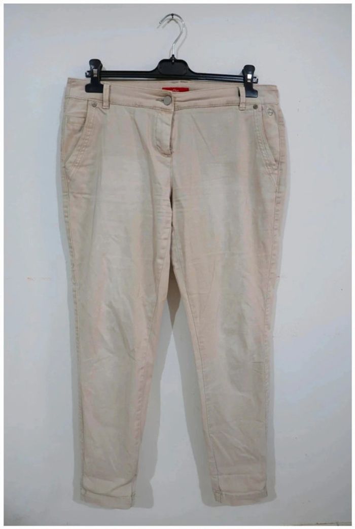 C43 pantalon beige S.Olivier 40