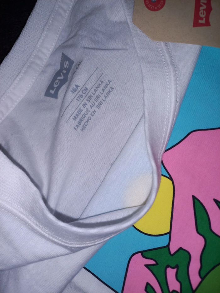 Neuf taille 16 an marque Levi's - photo numéro 4