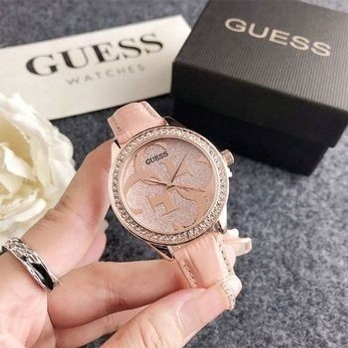 MONTRE GUESS ROSE PAILLETE