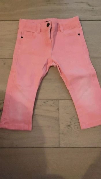 Pantacourt rose fluo Kiabi 4 ans