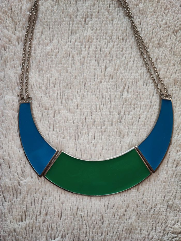 Collier vert et bleu - photo numéro 2